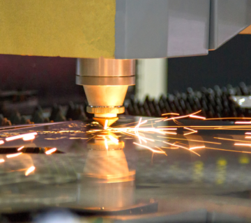 The Ultimate Guide to CNC, Laser, and Waterjet Cutting Technologies
